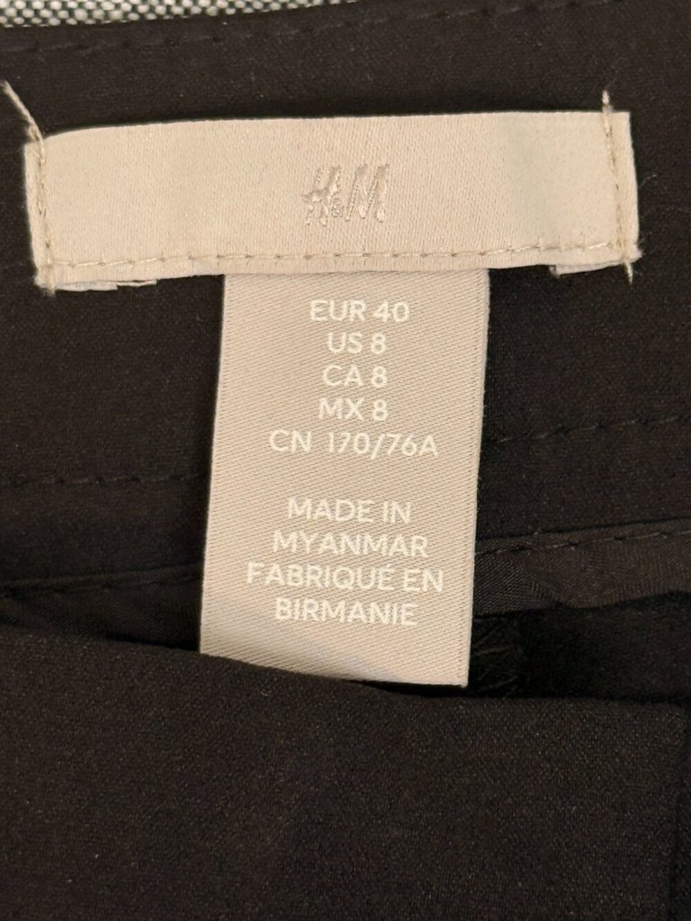 LULULEMON All Night Festival Bag Micro 2L Black w Silver Hardware ZIP TOP Ver. - Picture 9 of 9